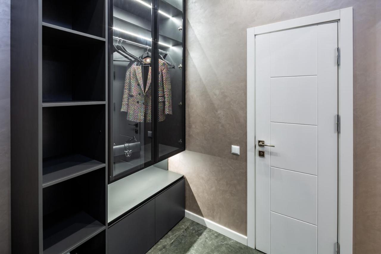 Alfa Apartments 3-Кімнатна Lux-Квартира У Центрі Львова Dış mekan fotoğraf