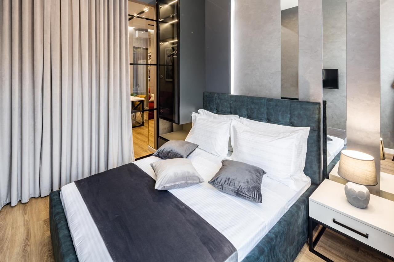Alfa Apartments 3-Кімнатна Lux-Квартира У Центрі Львова Dış mekan fotoğraf